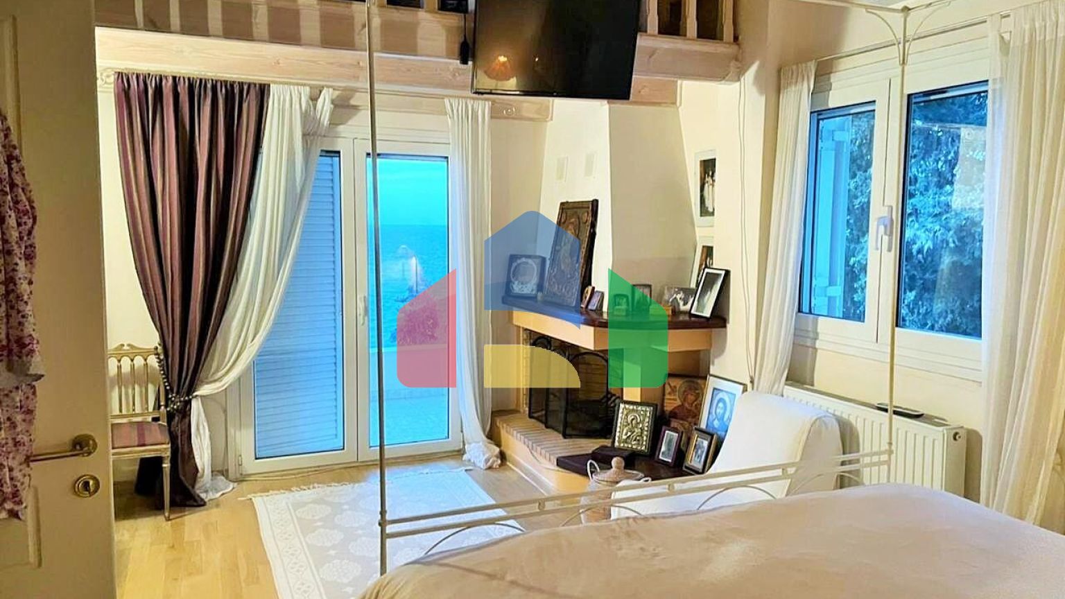 Продаж - Вілла 255 m² на о. Корфу