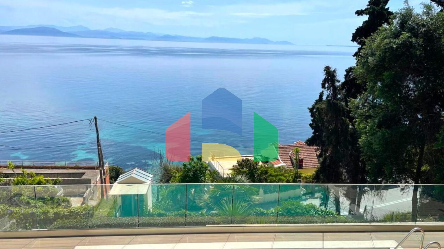 Продаж - Вілла 255 m² на о. Корфу