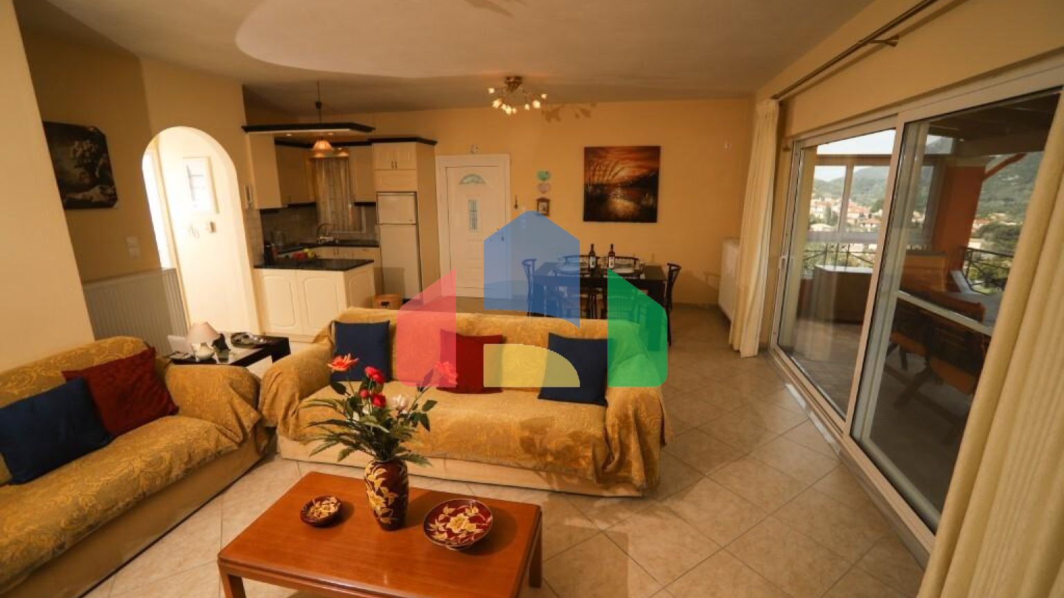 Продаж - Котедж 160 m² на о. Корфу