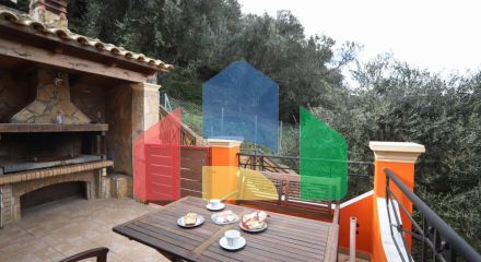 Продаж - Котедж 160 m² на о. Корфу