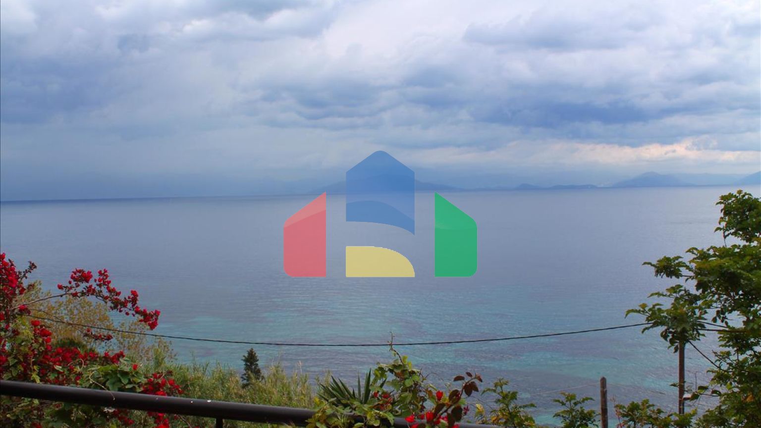 Продажа - Коттедж 240 m² на о. Корфу