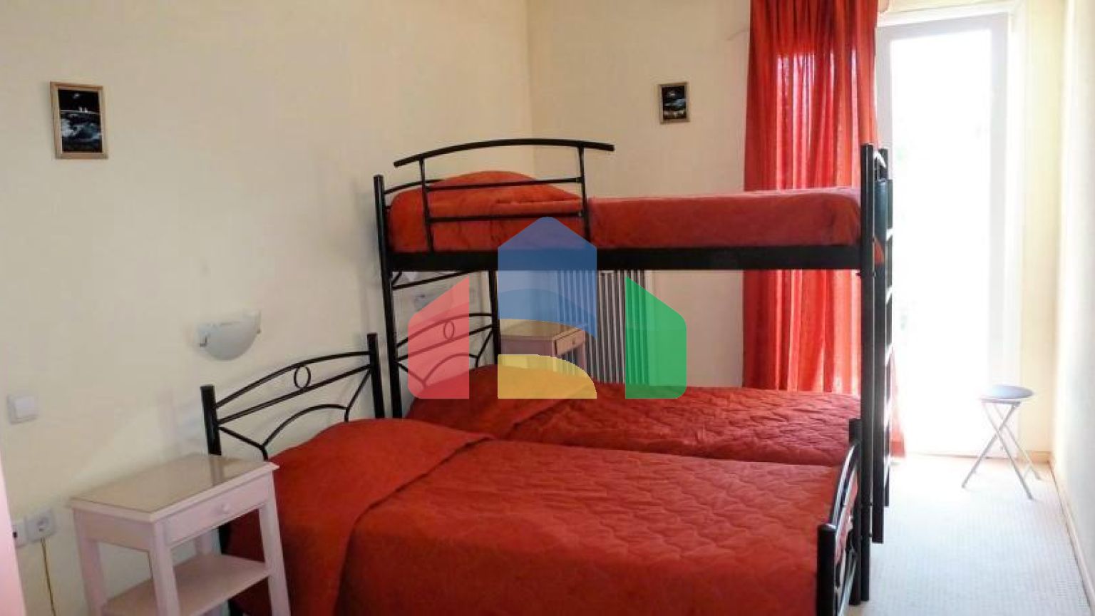 Продаж - Готель 1200 m² на о. Корфу