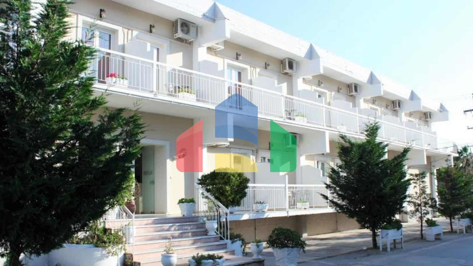 Продаж - Готель 1200 m² на о. Корфу