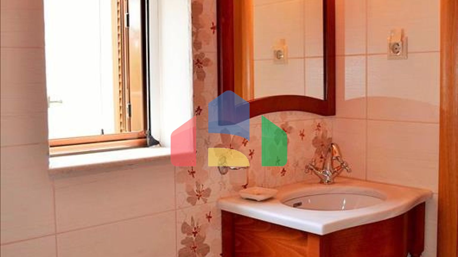 Продажа - Коттедж 161 m² на о. Корфу