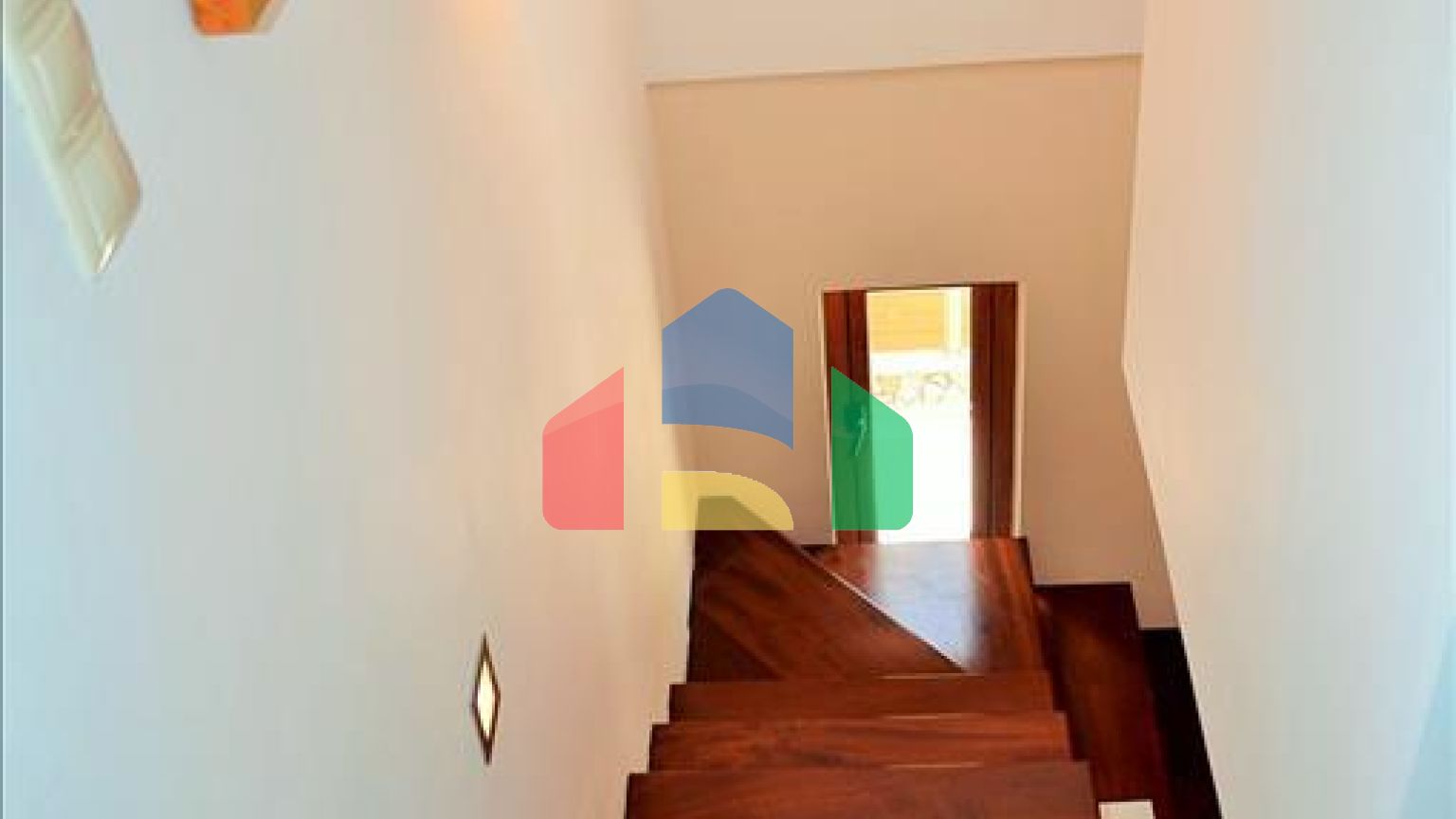 Продажа - Коттедж 161 m² на о. Корфу