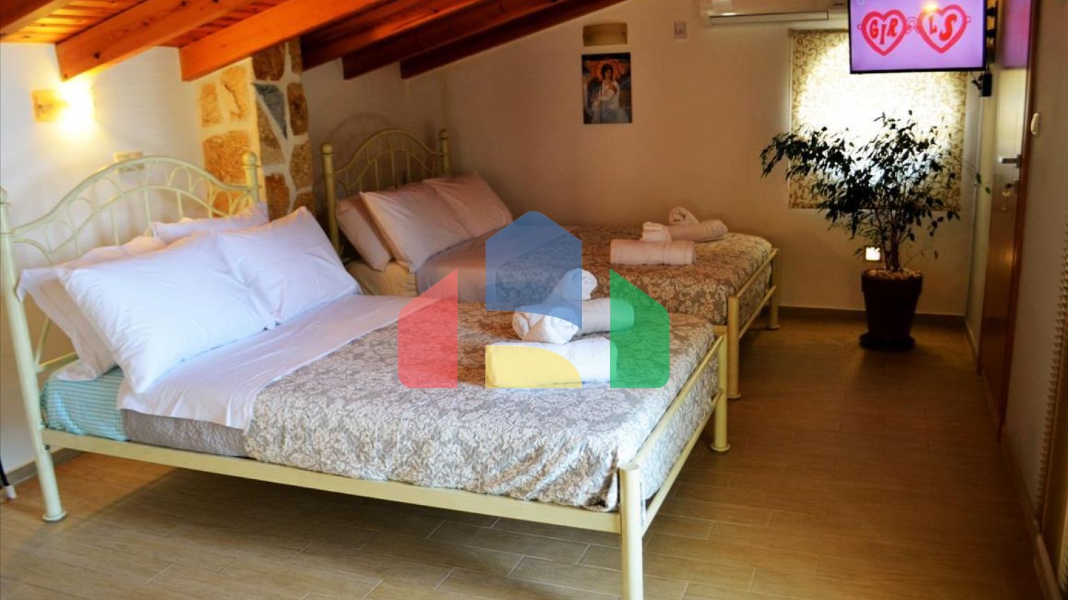 Продажа - Коттедж 161 m² на о. Корфу