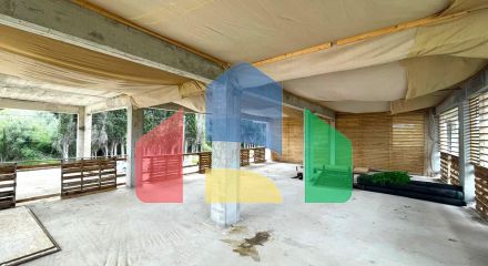 Продаж - Будівля 480 m² на о. Корфу