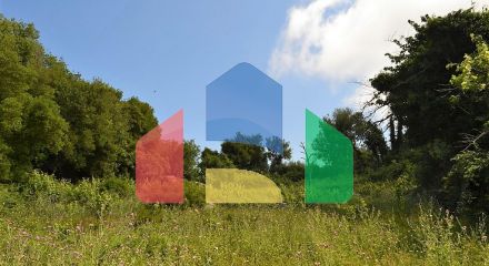Продаж - Земельна ділянка 1119 m² на о. Корфу