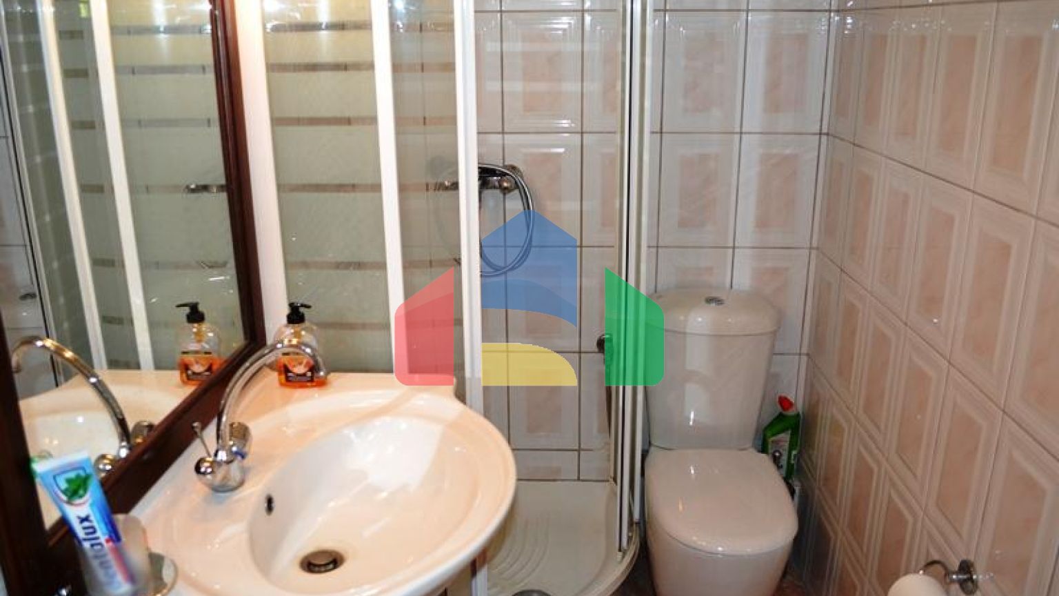 Продаж - Котедж 400 m² на о. Корфу