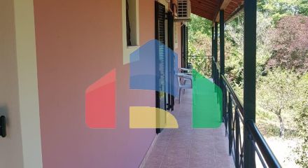 Продаж - Котедж 400 m² на о. Корфу