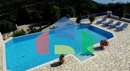 Продажа - Вилла 296 m² на о. Корфу