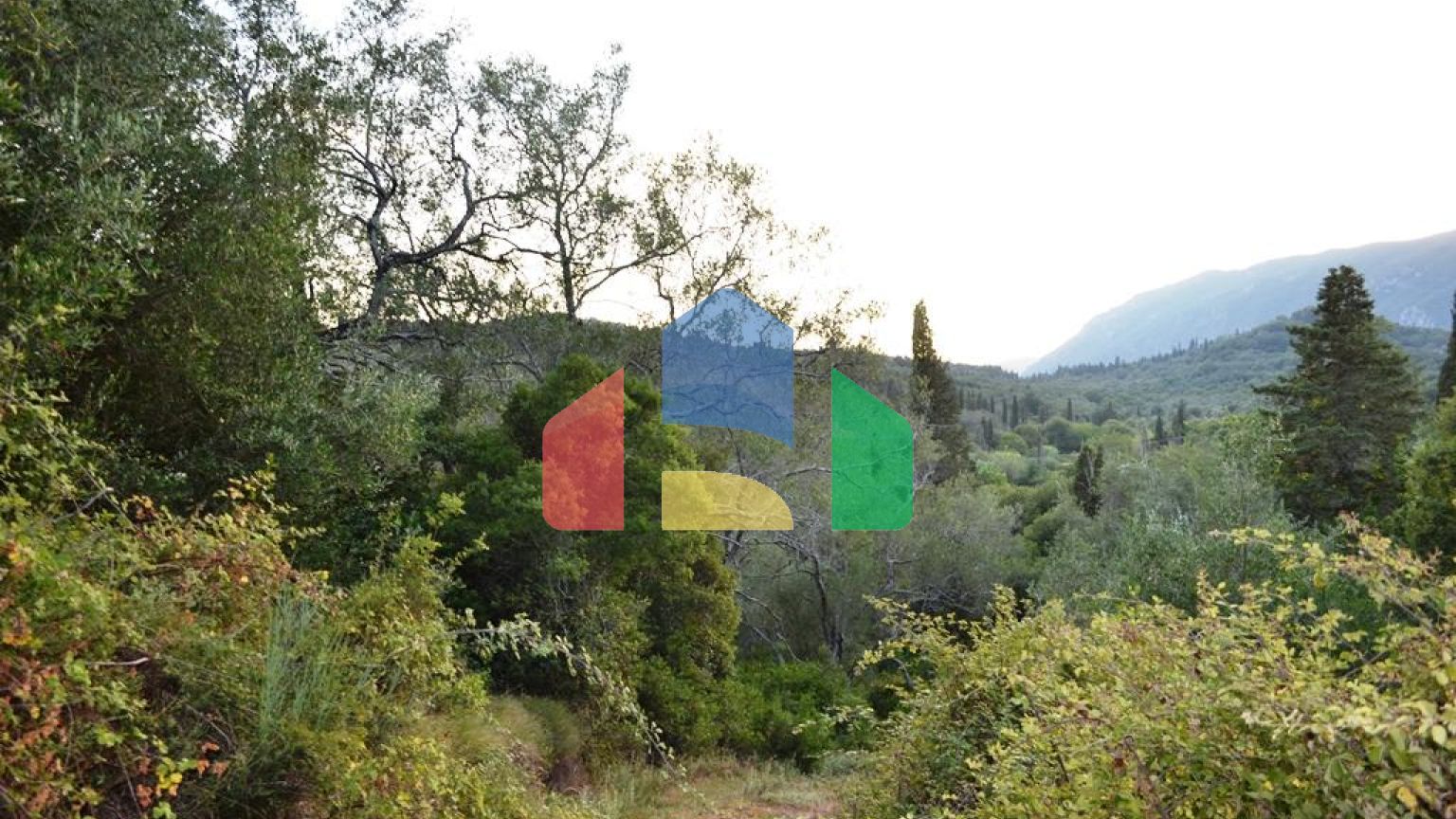 Продажа - Земельный участок 2800 m² на о. Корфу