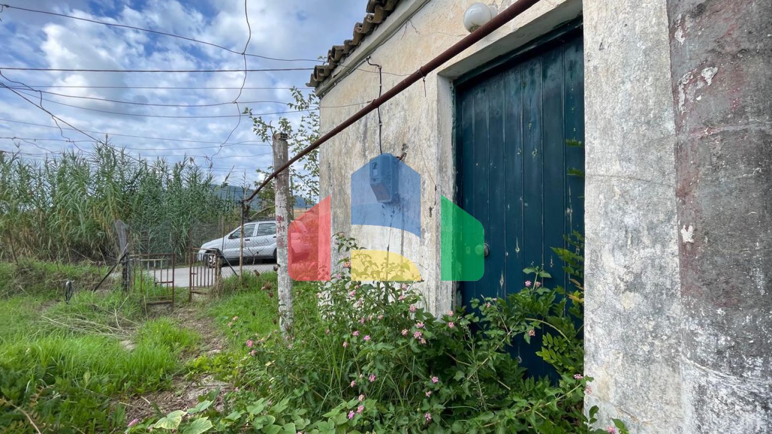 Продаж - Котедж 70 m² на о. Корфу