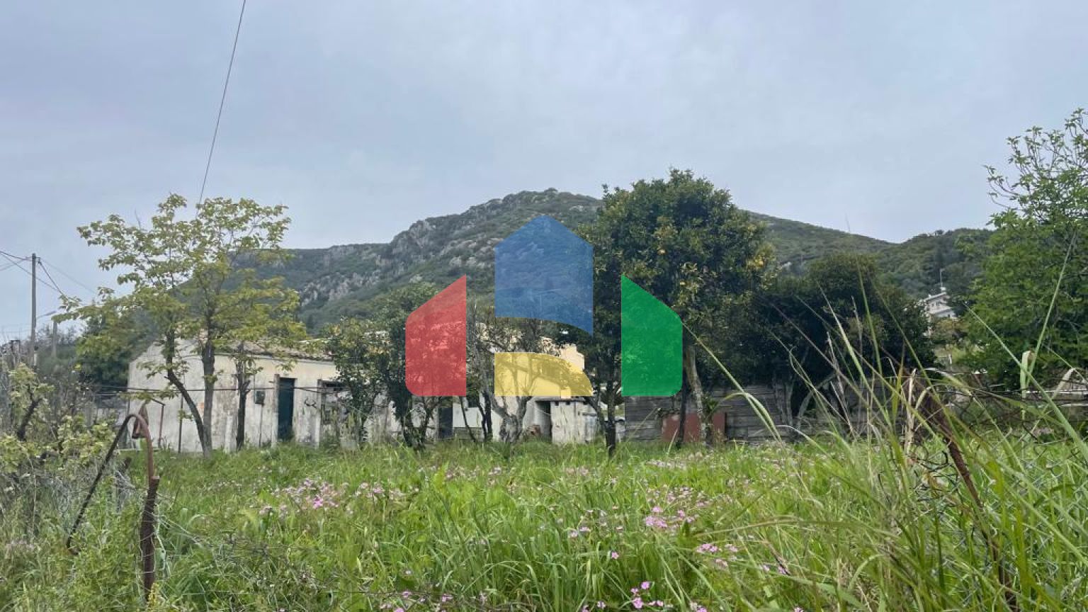 Продаж - Котедж 70 m² на о. Корфу