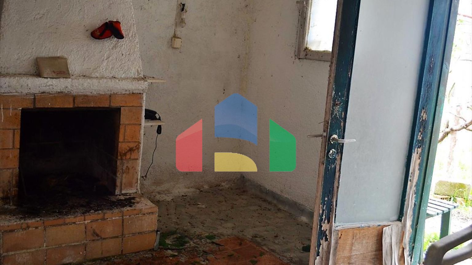 Продаж - Котедж 70 m² на о. Корфу