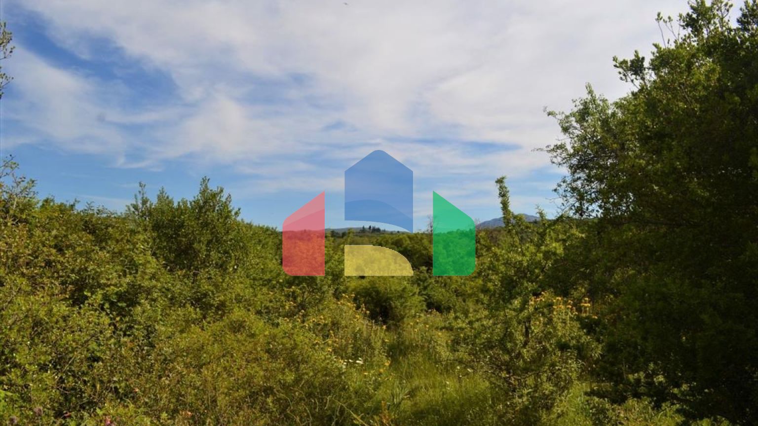 Продажа - Земельный участок 72000 m² на о. Корфу