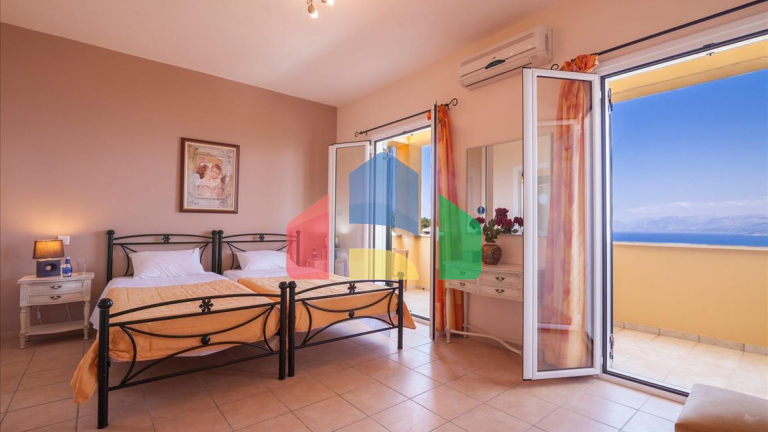 Продажа - Вилла 240 m² на о. Корфу