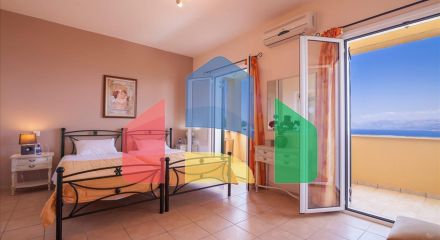 Продажа - Вилла 240 m² на о. Корфу