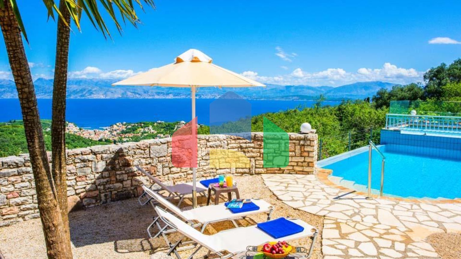 Продажа - Вилла 240 m² на о. Корфу