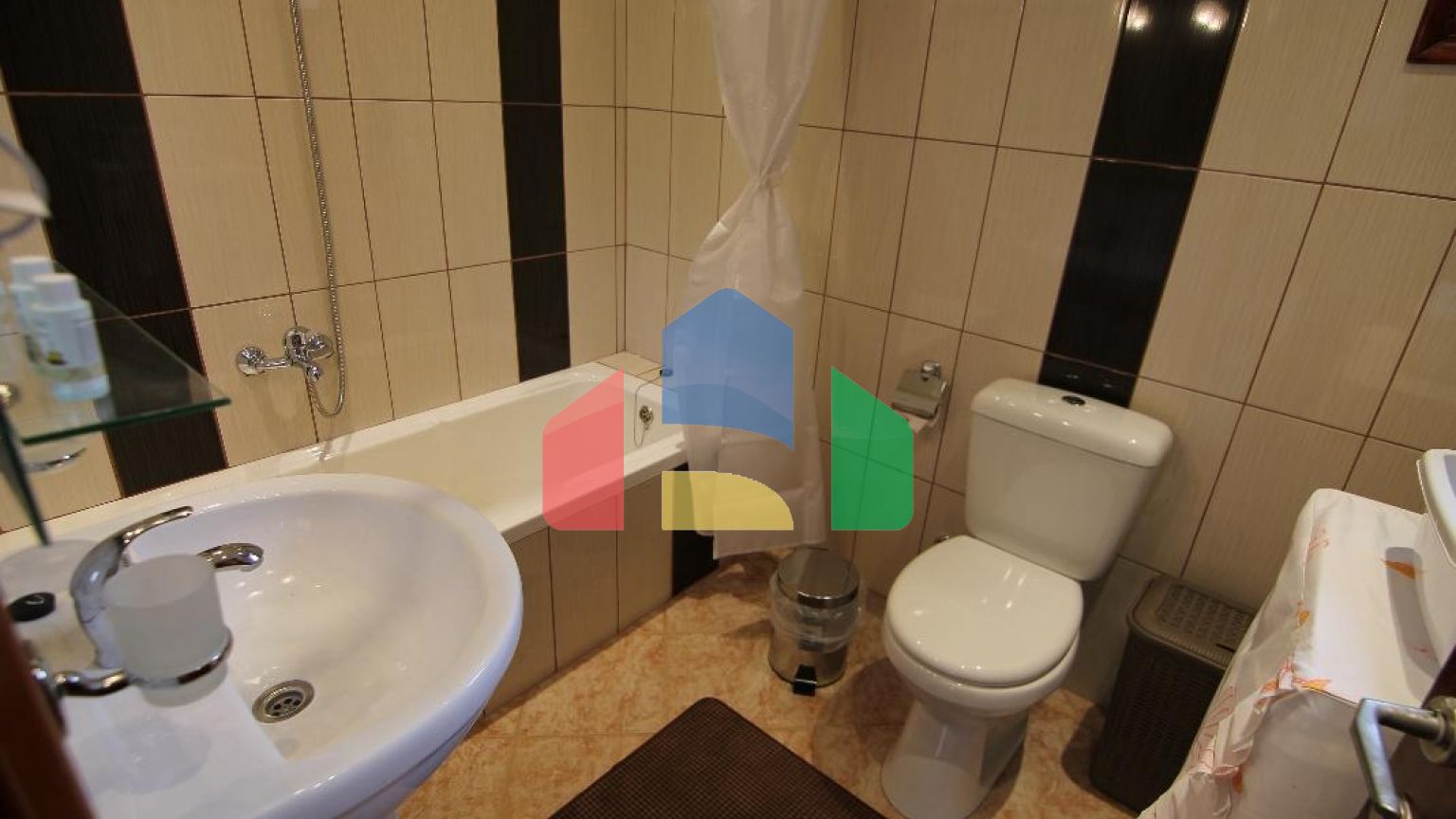 Продажа - Коттедж 200 m² на о. Корфу