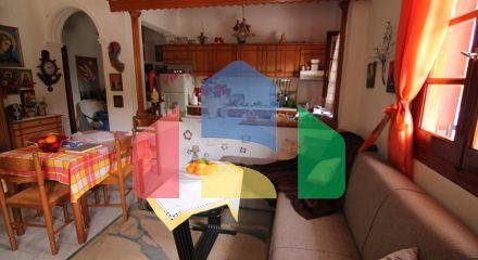 Продажа - Коттедж 200 m² на о. Корфу