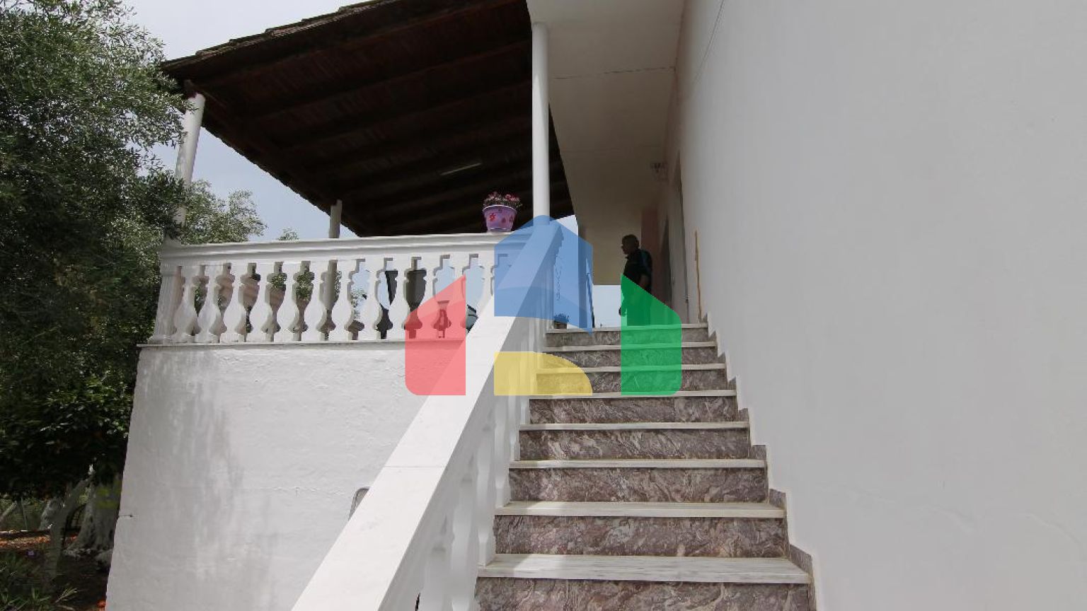 Продажа - Коттедж 200 m² на о. Корфу