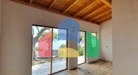 For Sale - Detached house 72 m² in Corfu