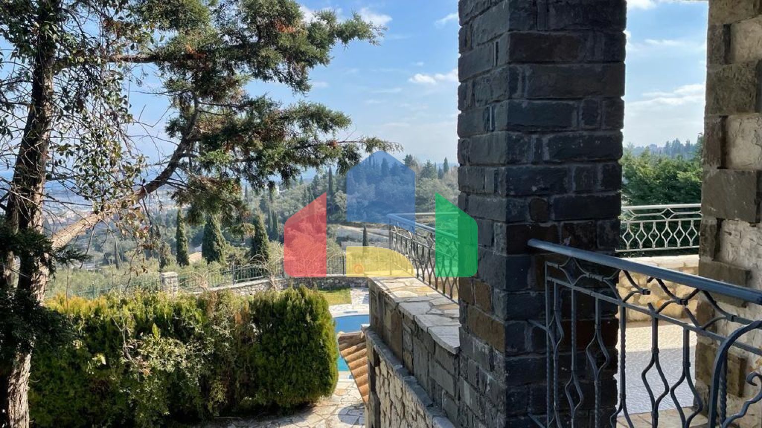 Продаж - Вілла 153 m² на о. Корфу