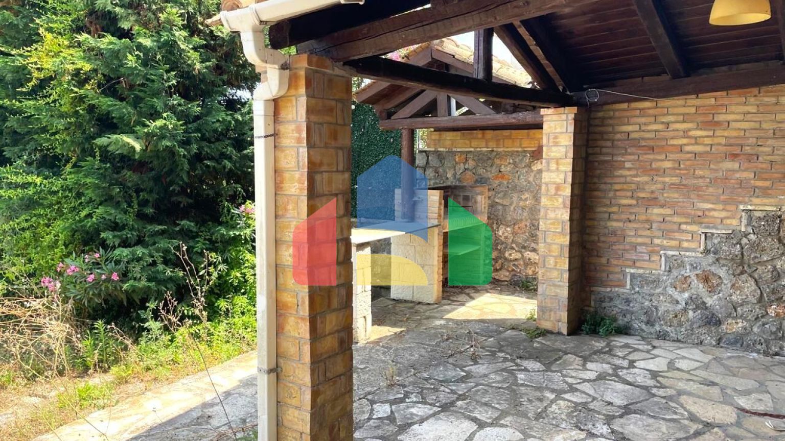 Продаж - Вілла 153 m² на о. Корфу