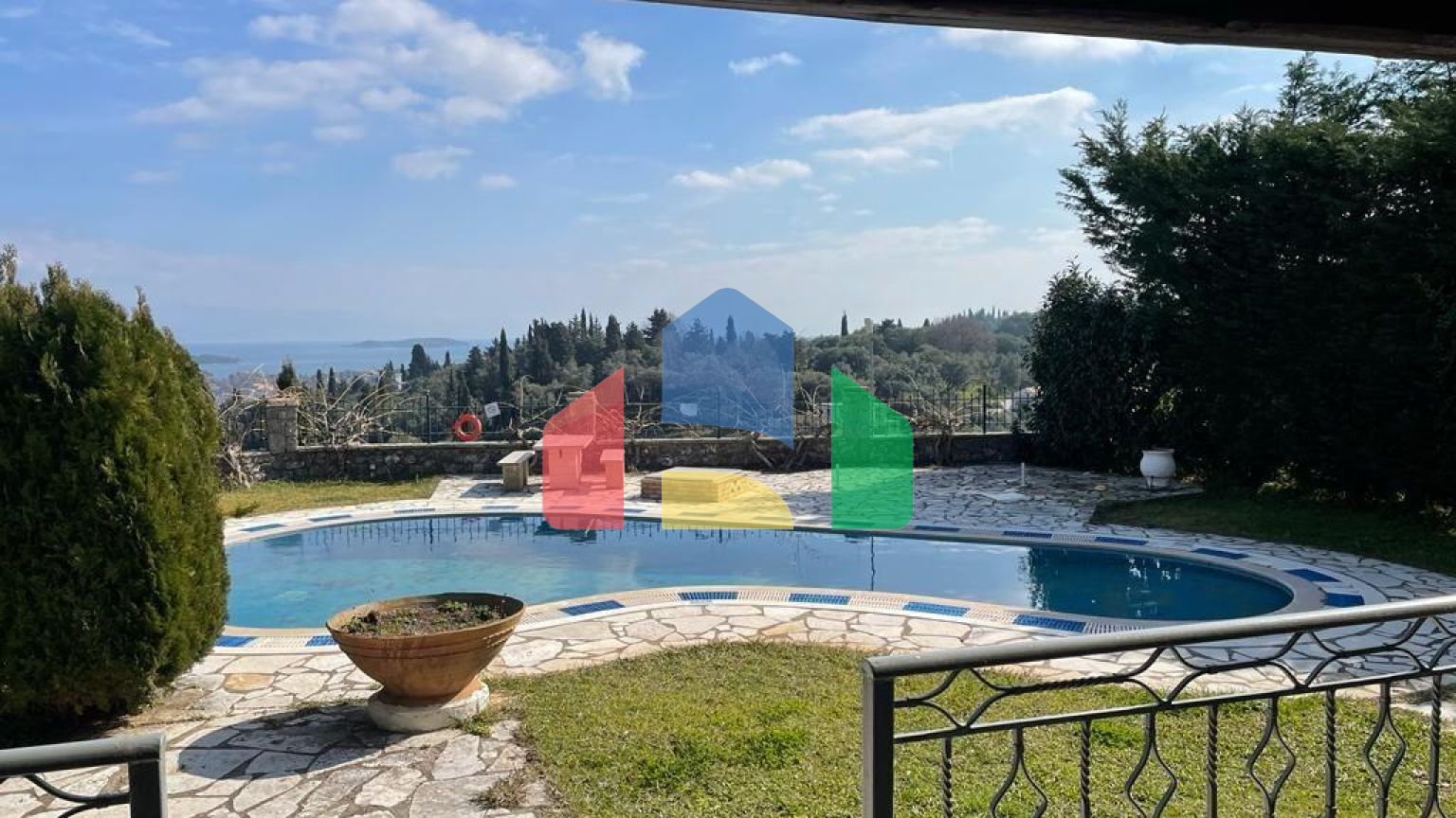 Продаж - Вілла 153 m² на о. Корфу