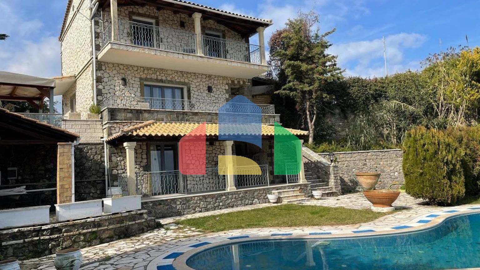 Продаж - Вілла 153 m² на о. Корфу