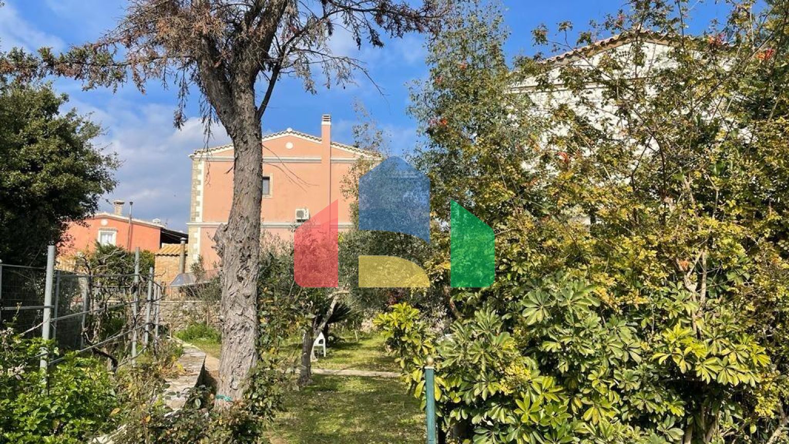 Продаж - Вілла 153 m² на о. Корфу