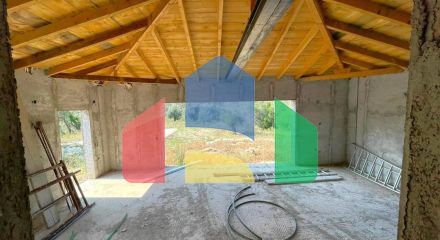 Продажа - Коттедж 115 m² на о. Корфу