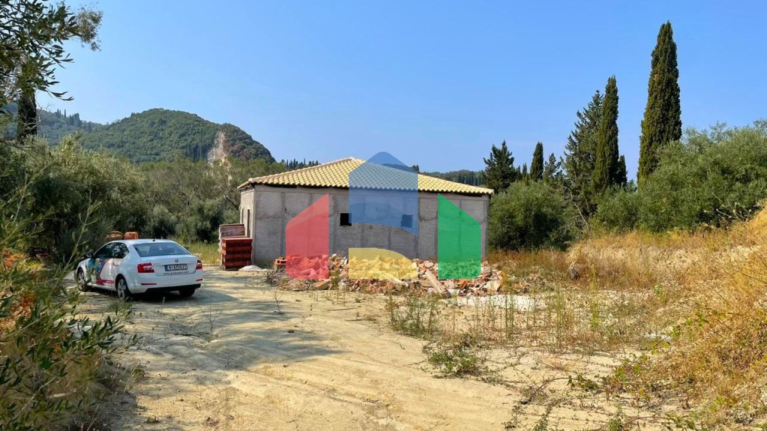 Продажа - Коттедж 115 m² на о. Корфу