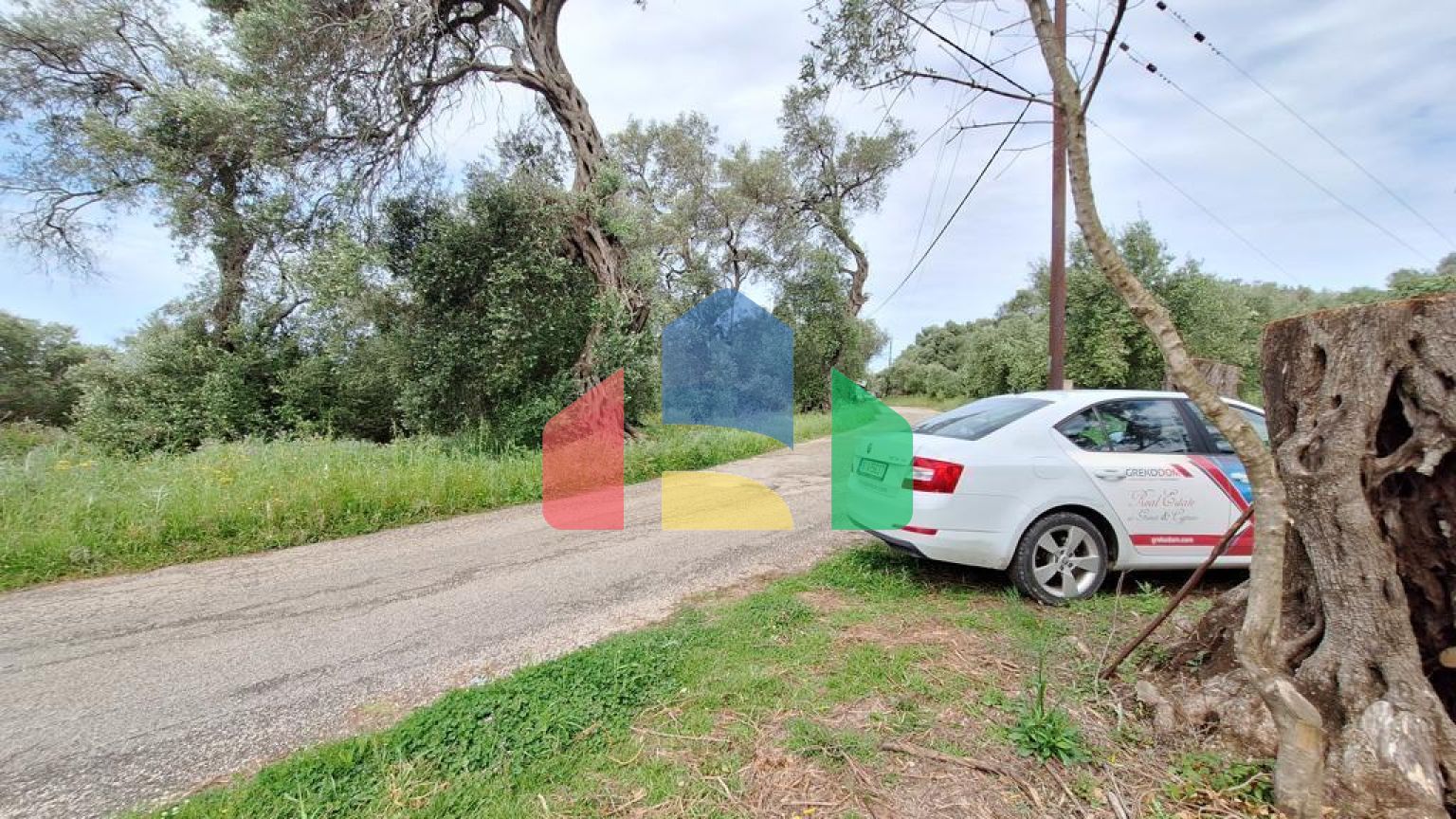 Продажа - Земельный участок 6700 m² на о. Корфу