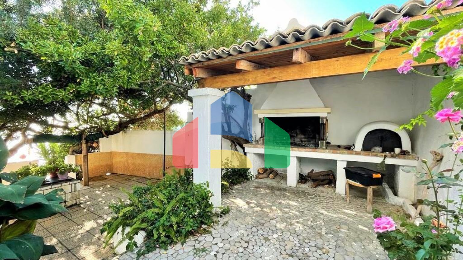 Продажа - Вилла 137 m² на о. Корфу