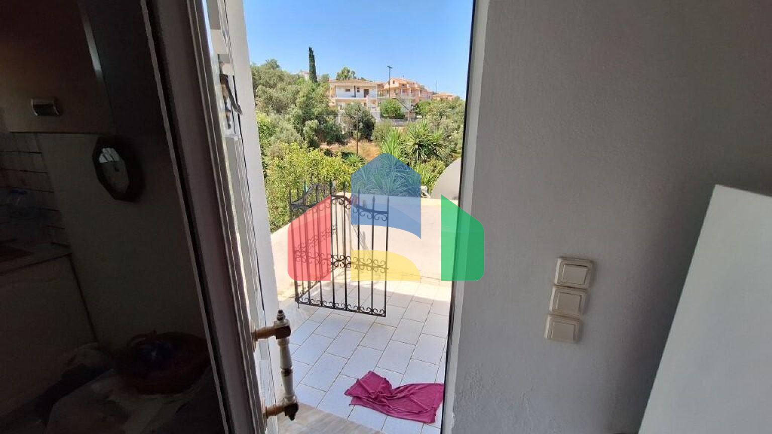 Продажа - Коттедж 108 m² на о. Корфу