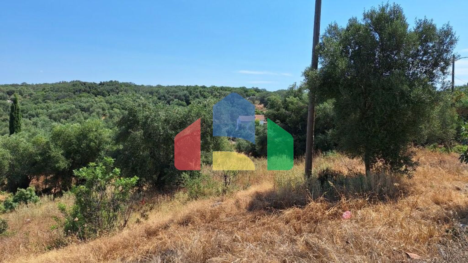 Продажа - Коттедж 108 m² на о. Корфу