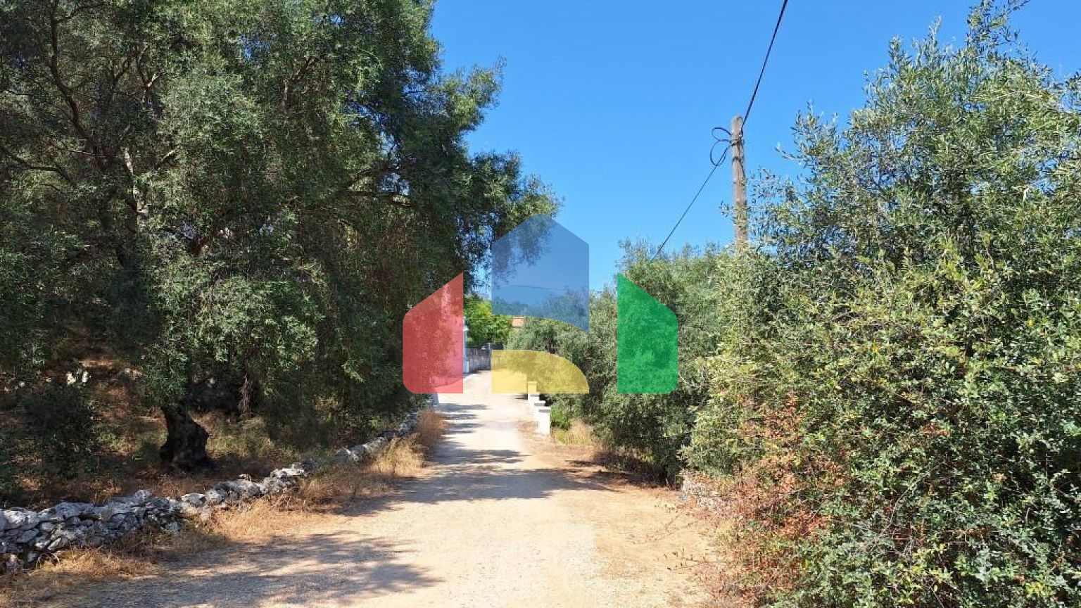 Продажа - Коттедж 108 m² на о. Корфу