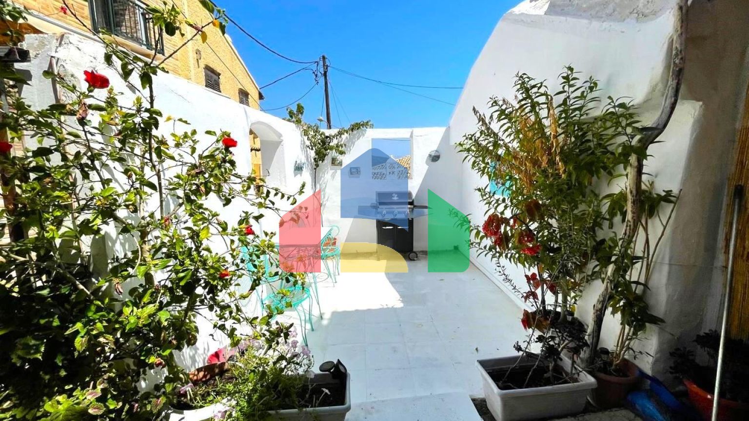 Продажа - Таунхаус 40 m² на о. Корфу