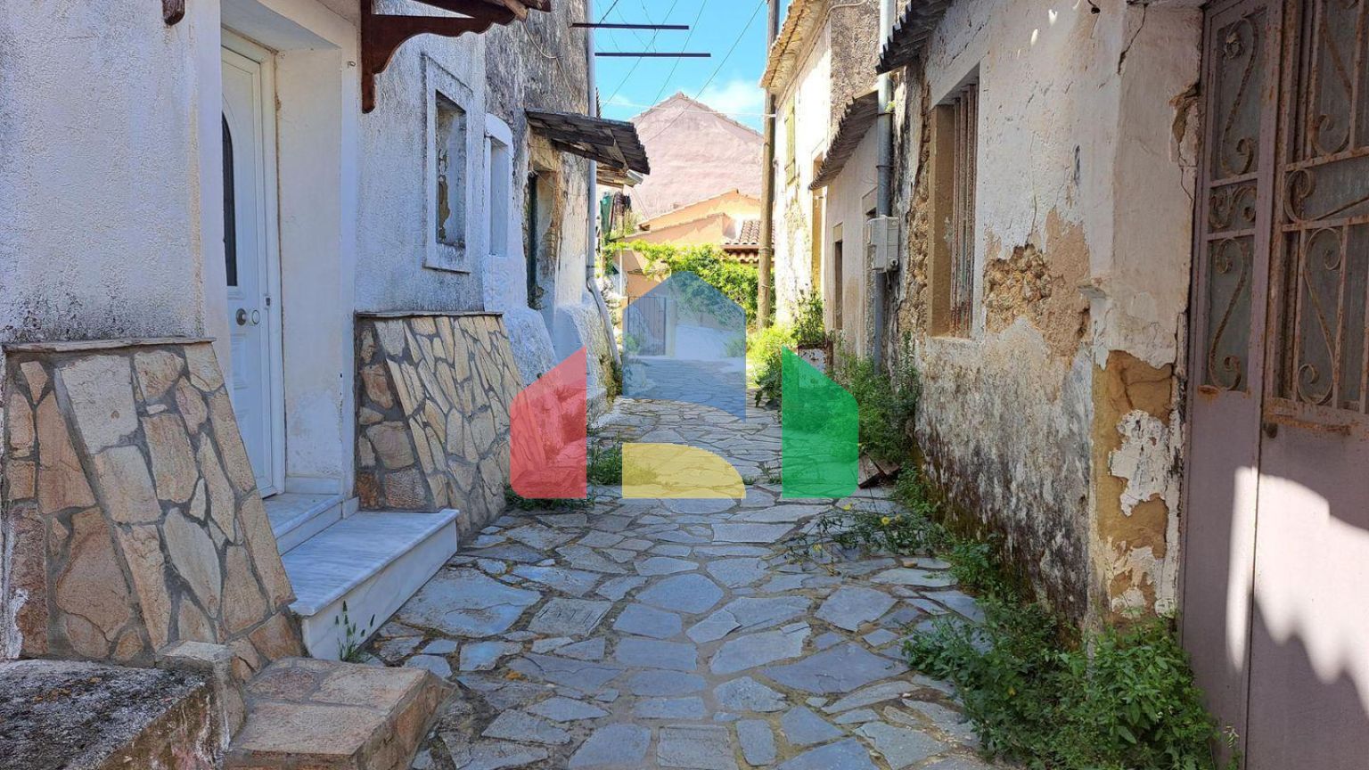 Продажа - Таунхаус 40 m² на о. Корфу