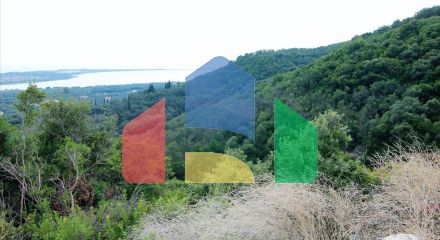 Продаж - Земельна ділянка 6600 m² на о. Корфу