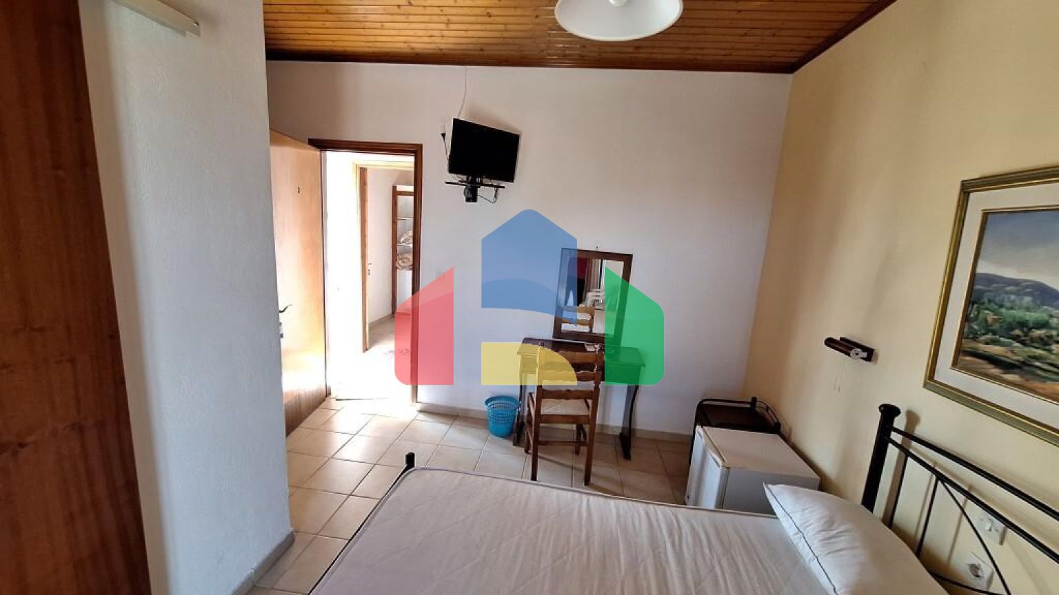 Продаж - Готель 440 m² на о. Корфу