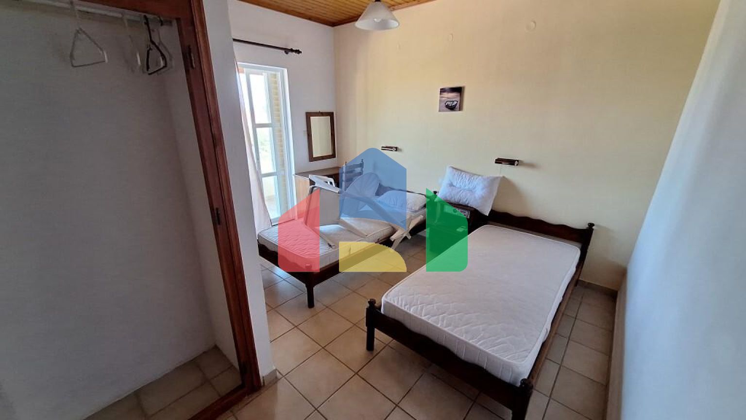 Продаж - Готель 440 m² на о. Корфу