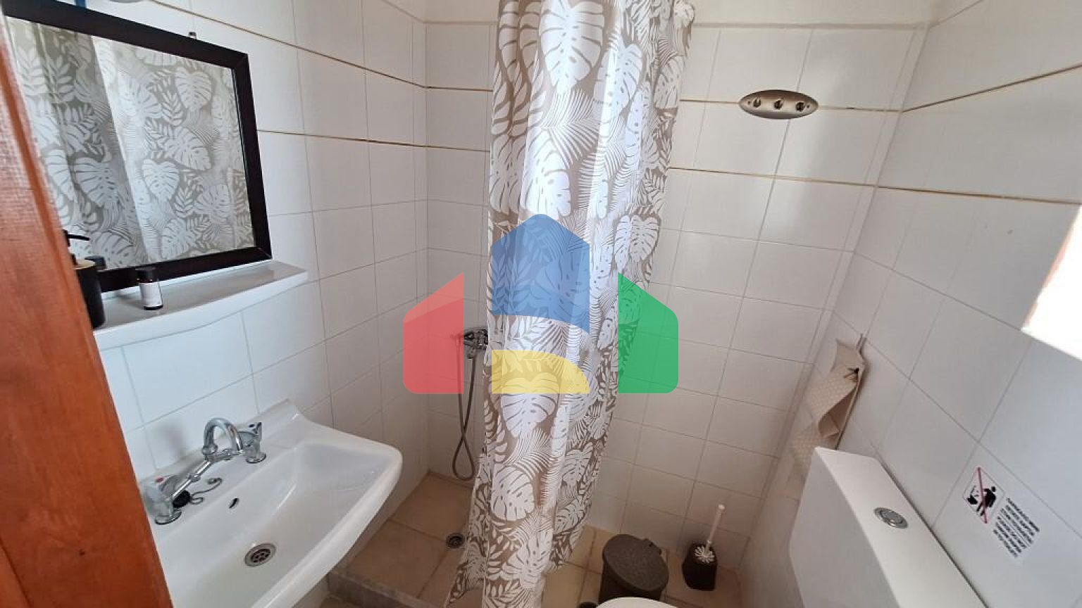 Продаж - Готель 440 m² на о. Корфу