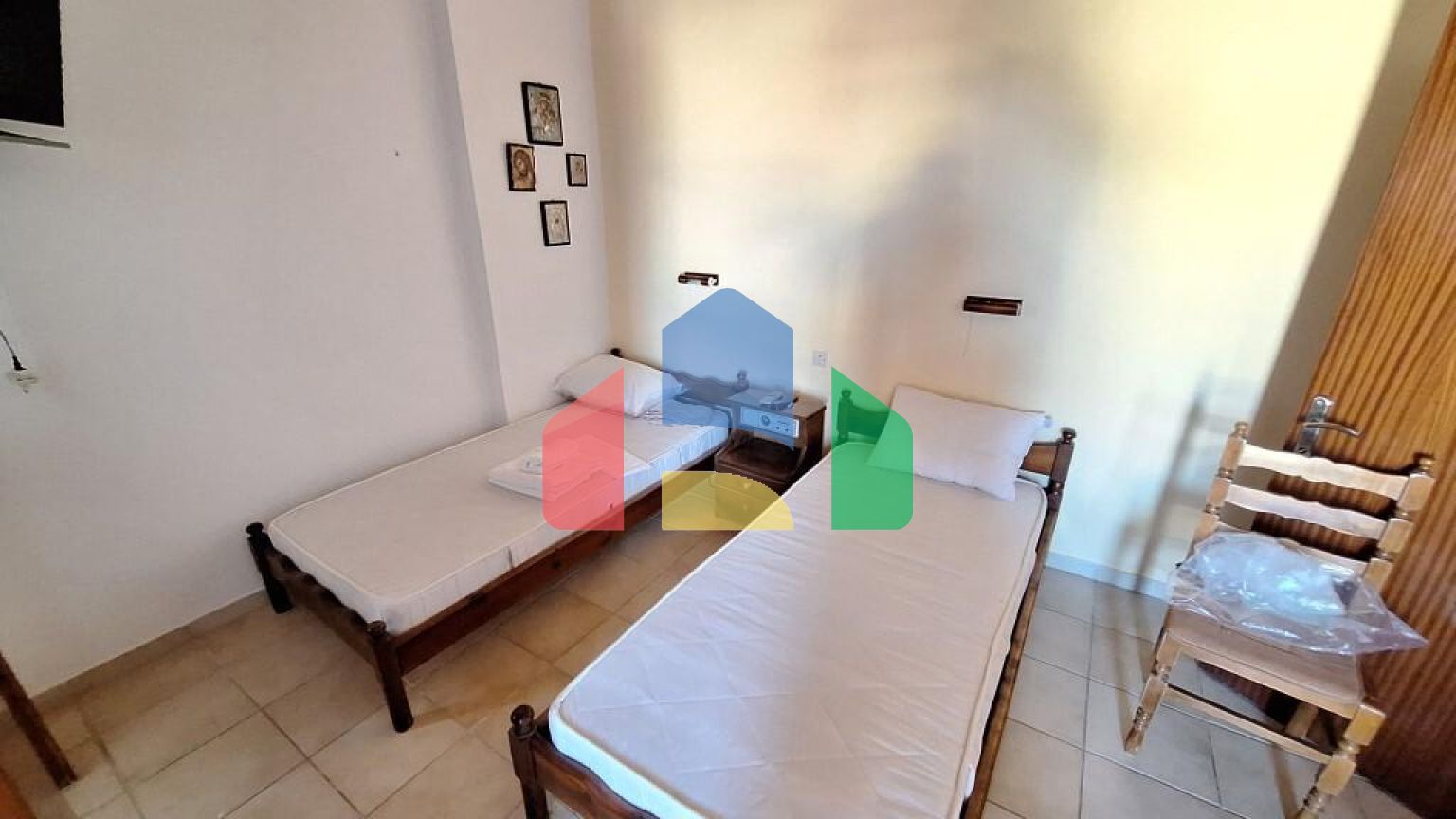 Продаж - Готель 440 m² на о. Корфу