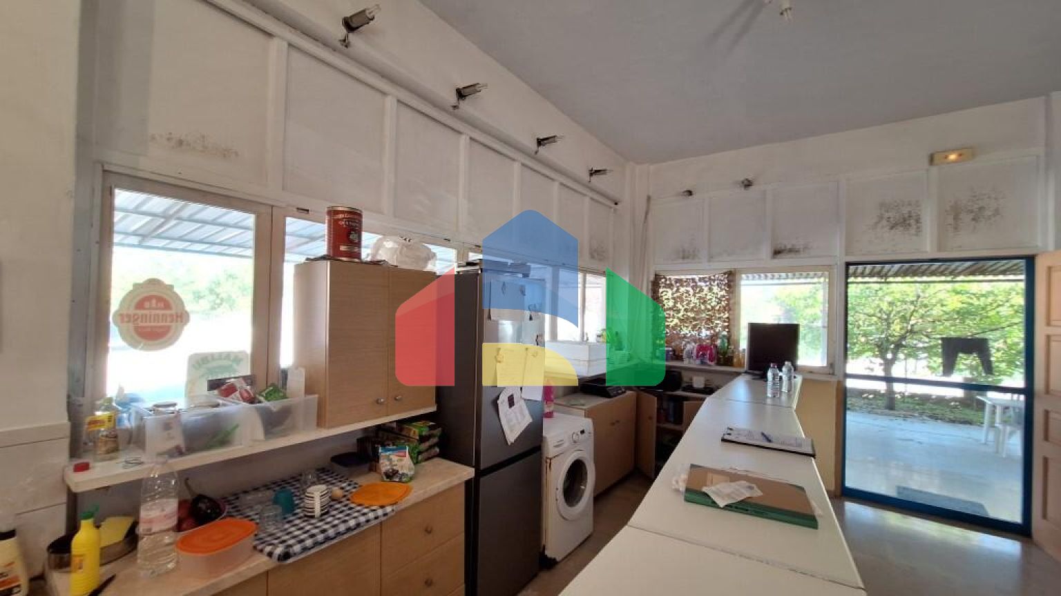 Продаж - Готель 440 m² на о. Корфу