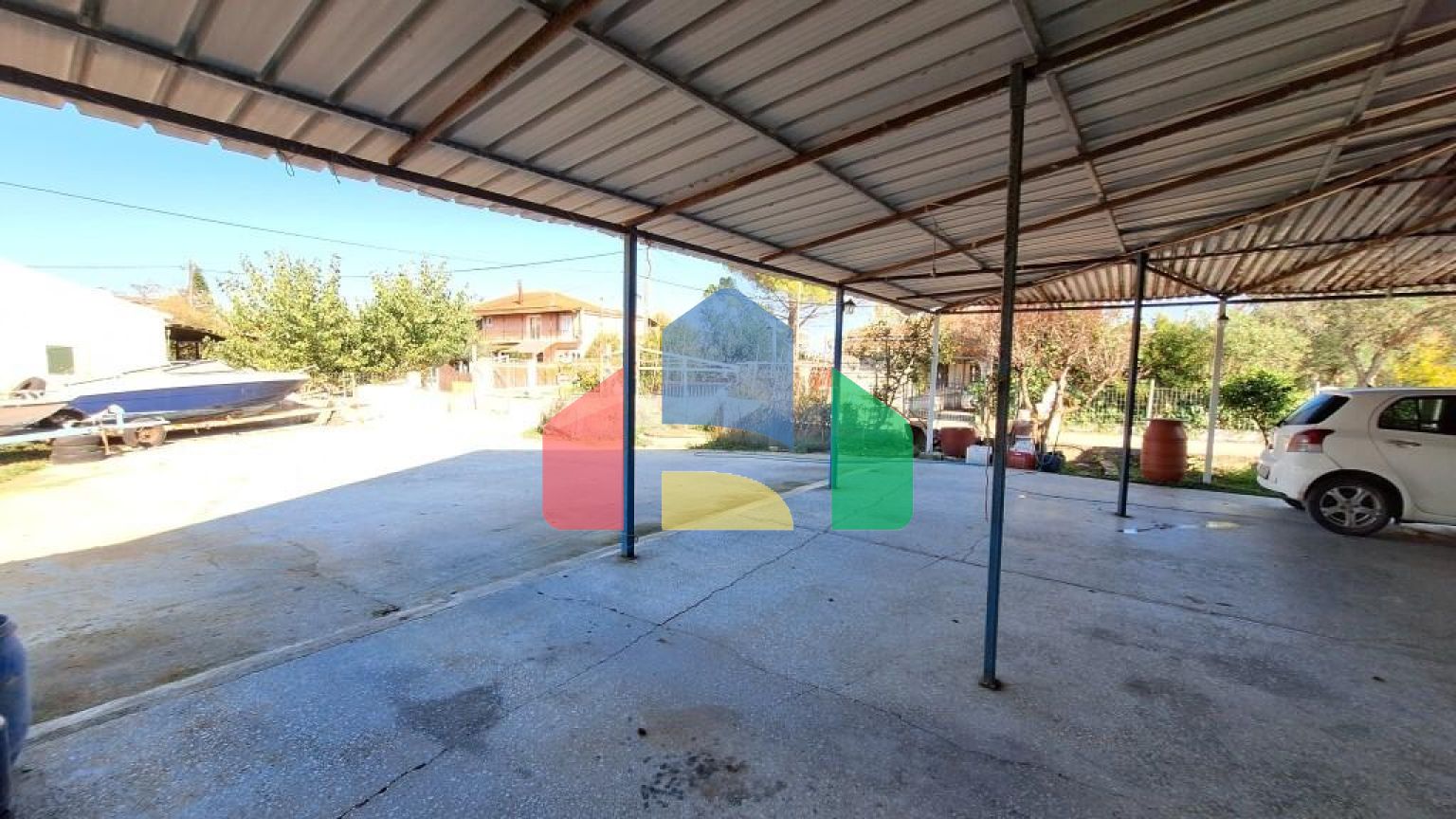 Продаж - Готель 440 m² на о. Корфу