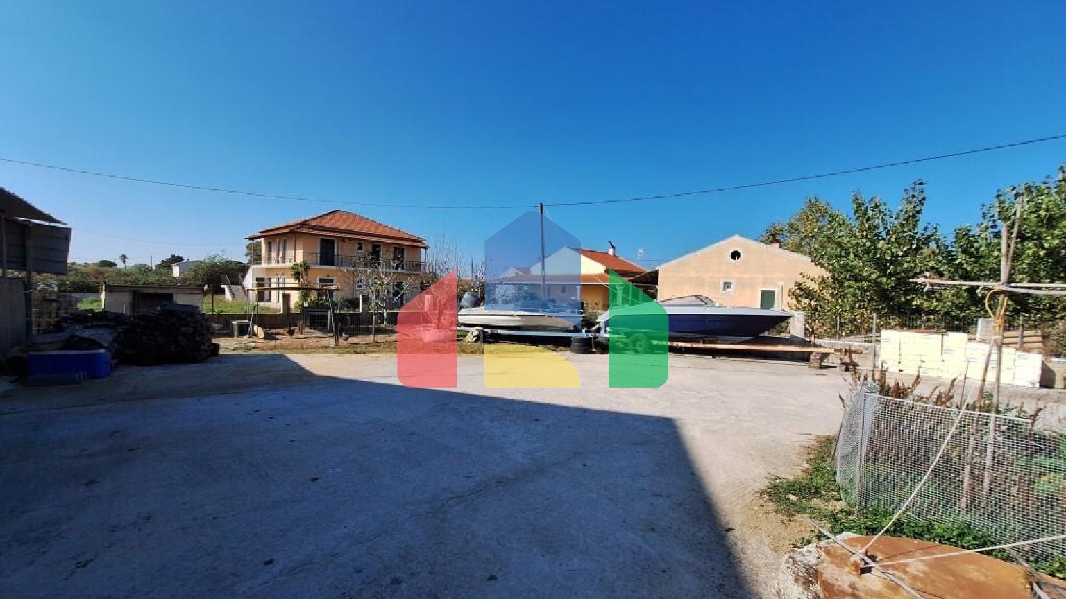 Продаж - Готель 440 m² на о. Корфу