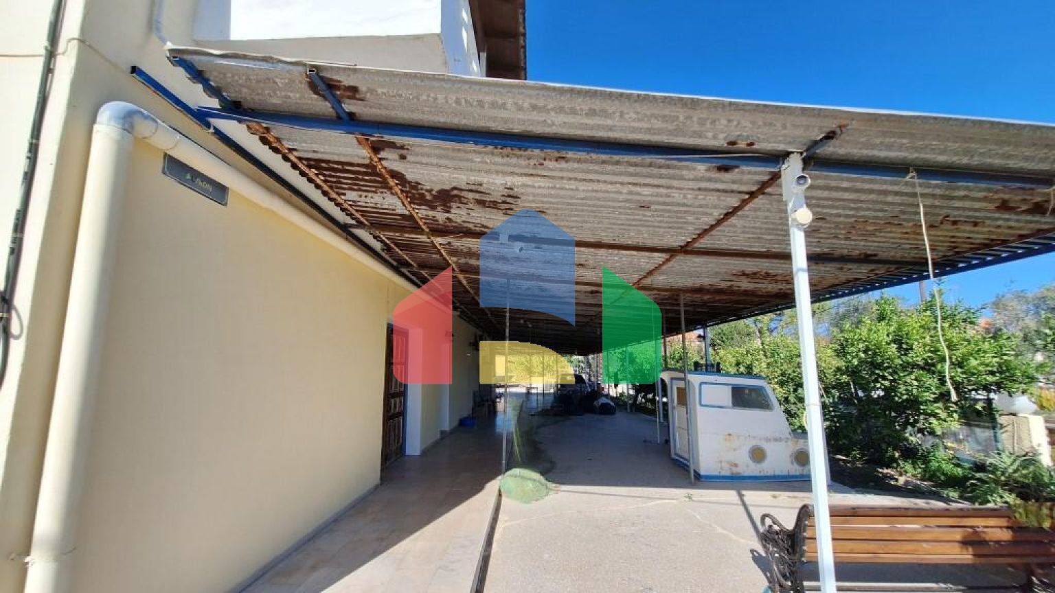 Продаж - Готель 440 m² на о. Корфу